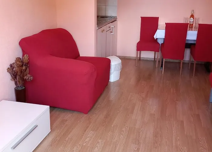 Vrisika Ll * Makarská