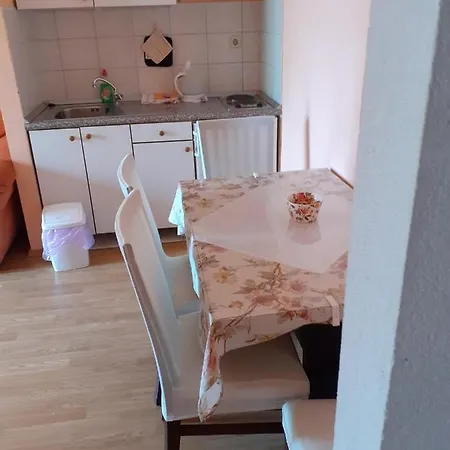 Vrisika Ll Apartment Makarska