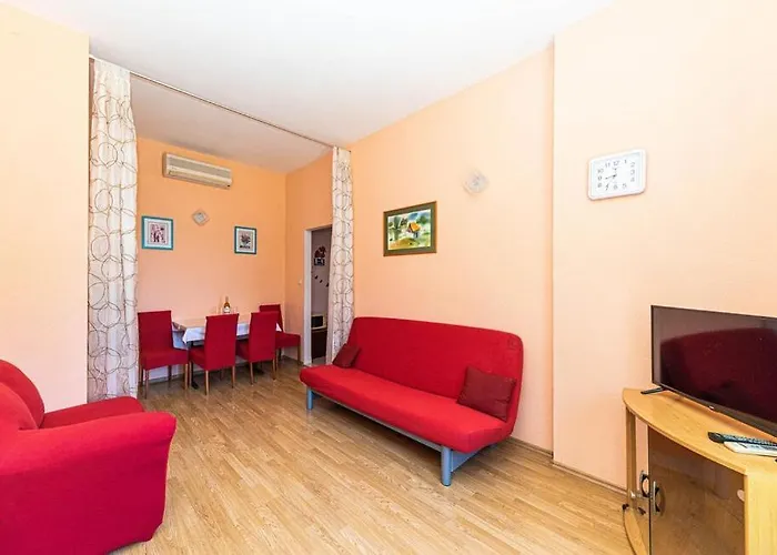 Vrisika Ll Makarska